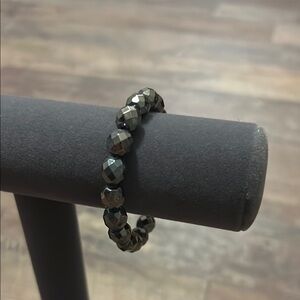 Elegant Black Beaded Bracelet